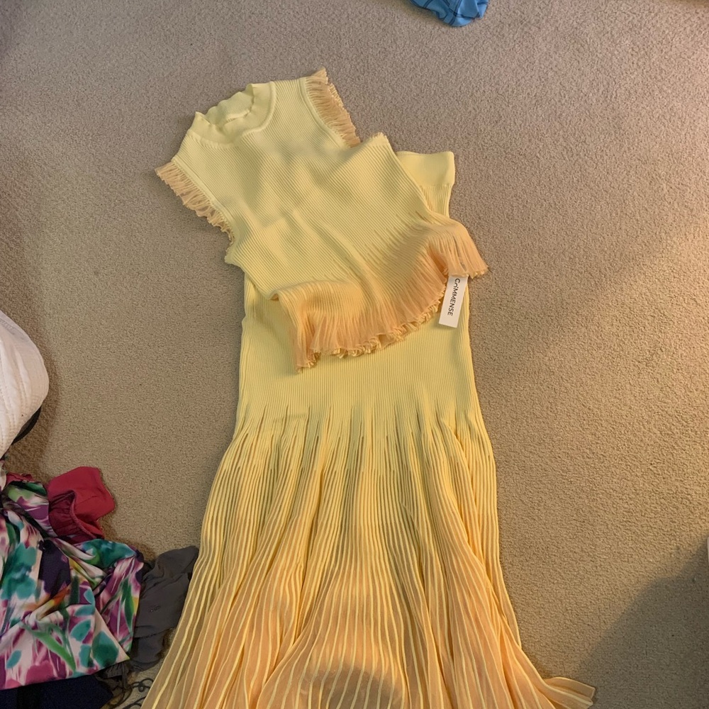 Yellow Pleated Sleeveless Set